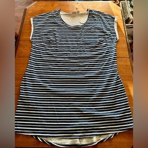 Women’s Plus T-Shirt Dress Striped Size 26/28W